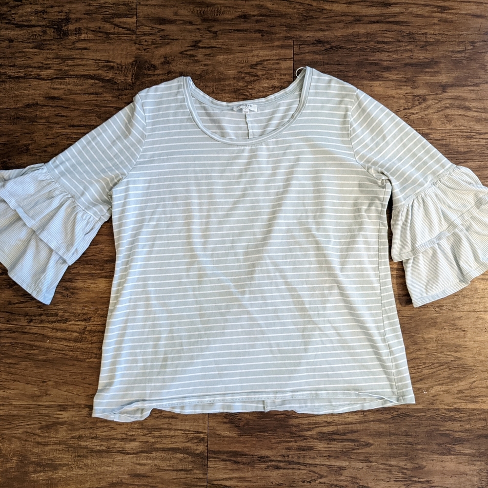 Umgee Elbow Length Bell Sleeve Top